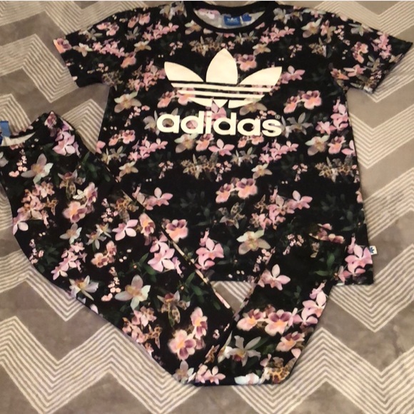 SOLD - Picture 2 of 5